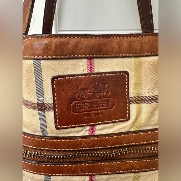 Coach Bleeker Tattersal Plaid Travel Tote Bag Brown Leather Trim & Zip pocket - Picture 3 of 16